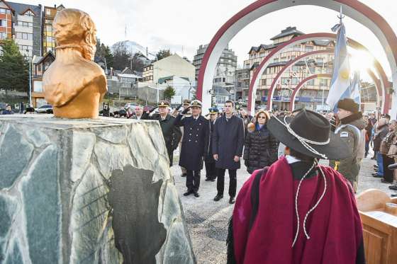 En Ushuaia Urtubey recordó los valores y la gesta del General Güemes